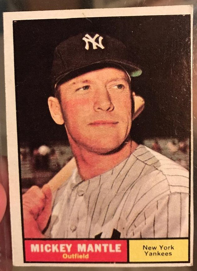 1961 Topps baseball New York Yankees Mickey Mantle #300, YANKEES (HOF)