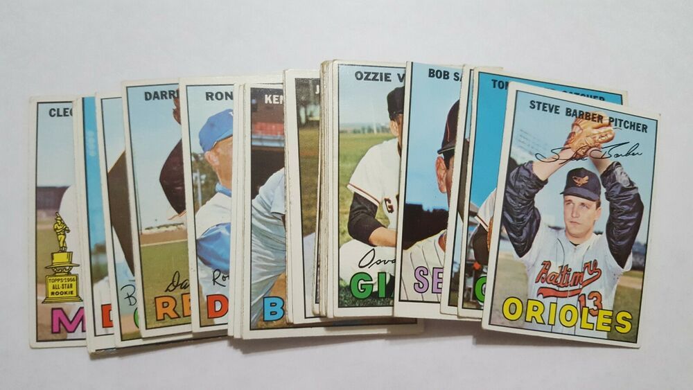 1967 Topps baseball cards, 33 card lot