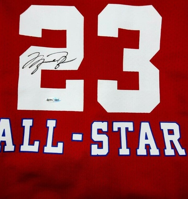 NBA basketball Michael Jordan autographed jersey, BULLS / WIZARDS (hof)